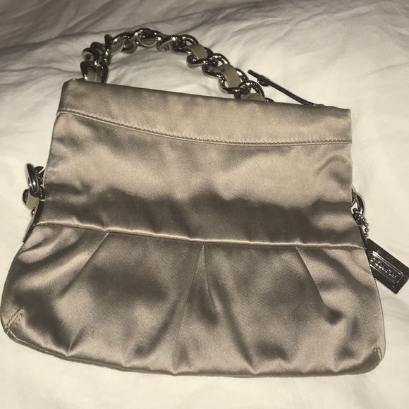 ❤️❤️Coach stain evening bag with  silver hardware - Picture 2 of 8
